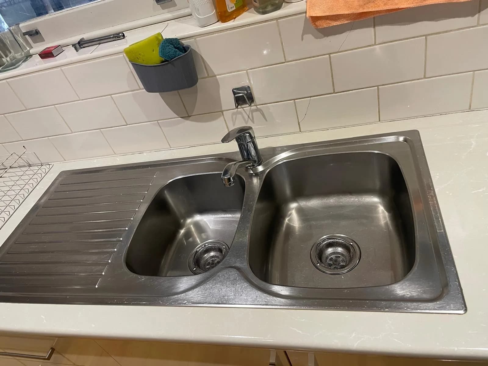 Oven and rangehood cleaned inside and out