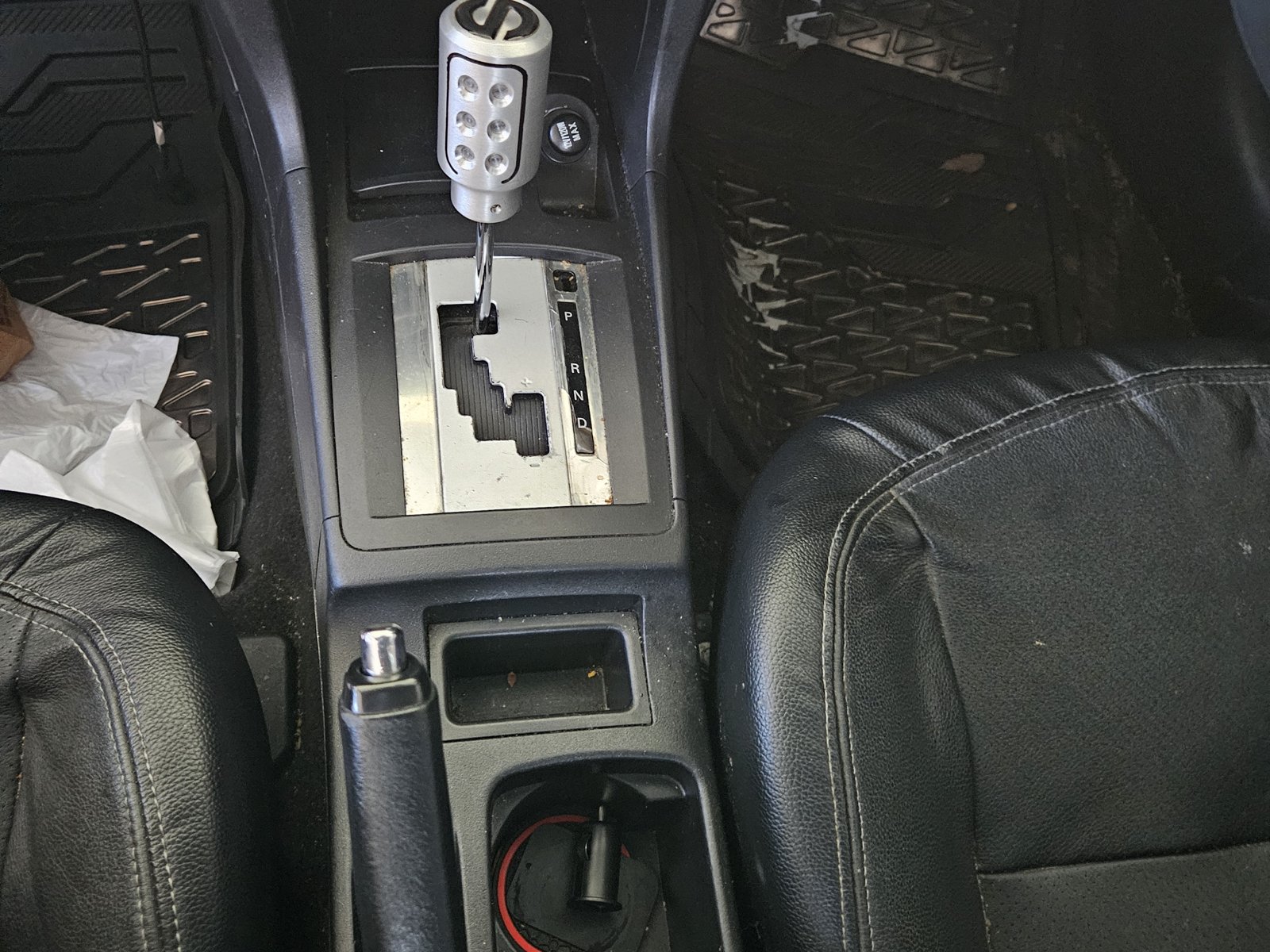 Dusty centre console before detailing